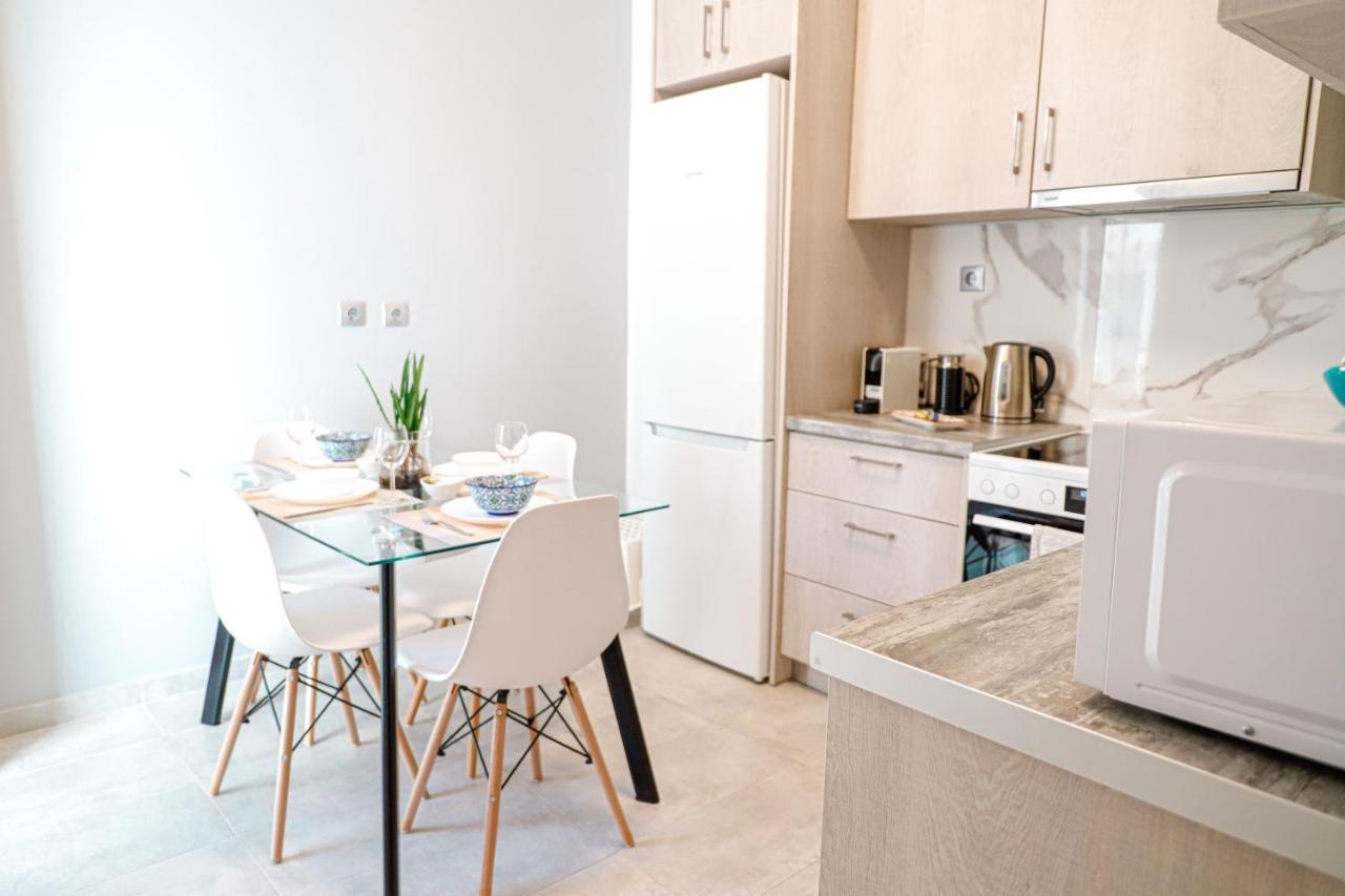 Newly Renovated Apartment 7 Min Walk From Acropolis Athens Exterior photo