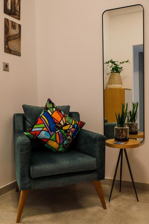 Newly Renovated Apartment 7 Min Walk From Acropolis Athens Exterior photo
